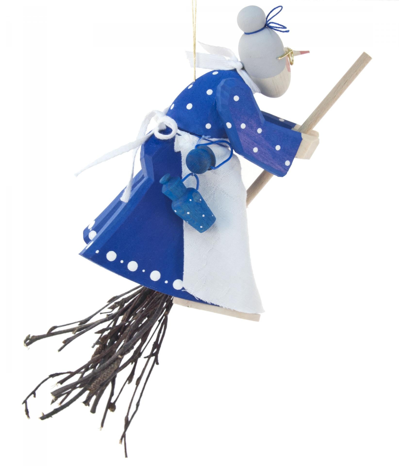 Kitchen Witch - Maude