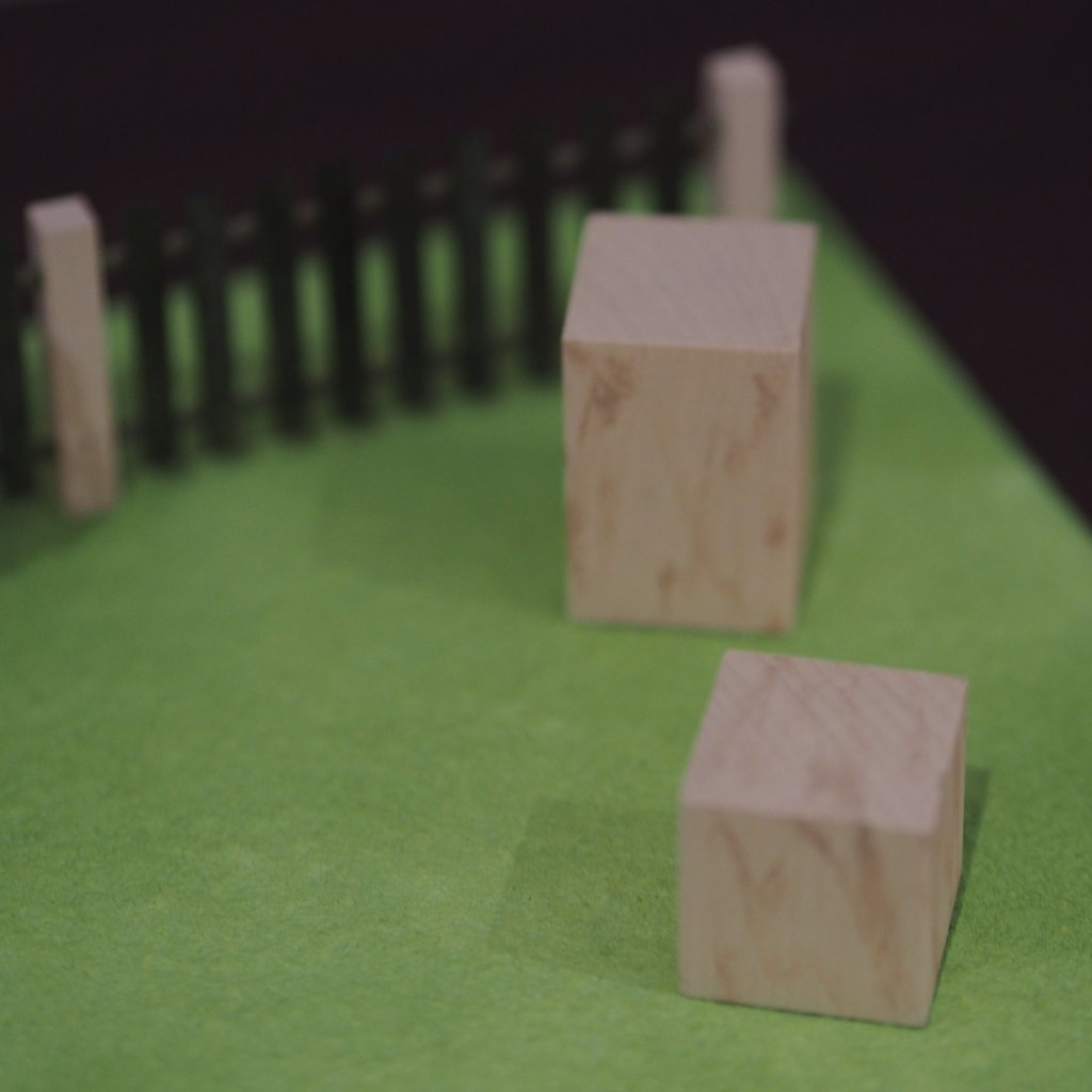 Figurine Stand - Apple Orchard