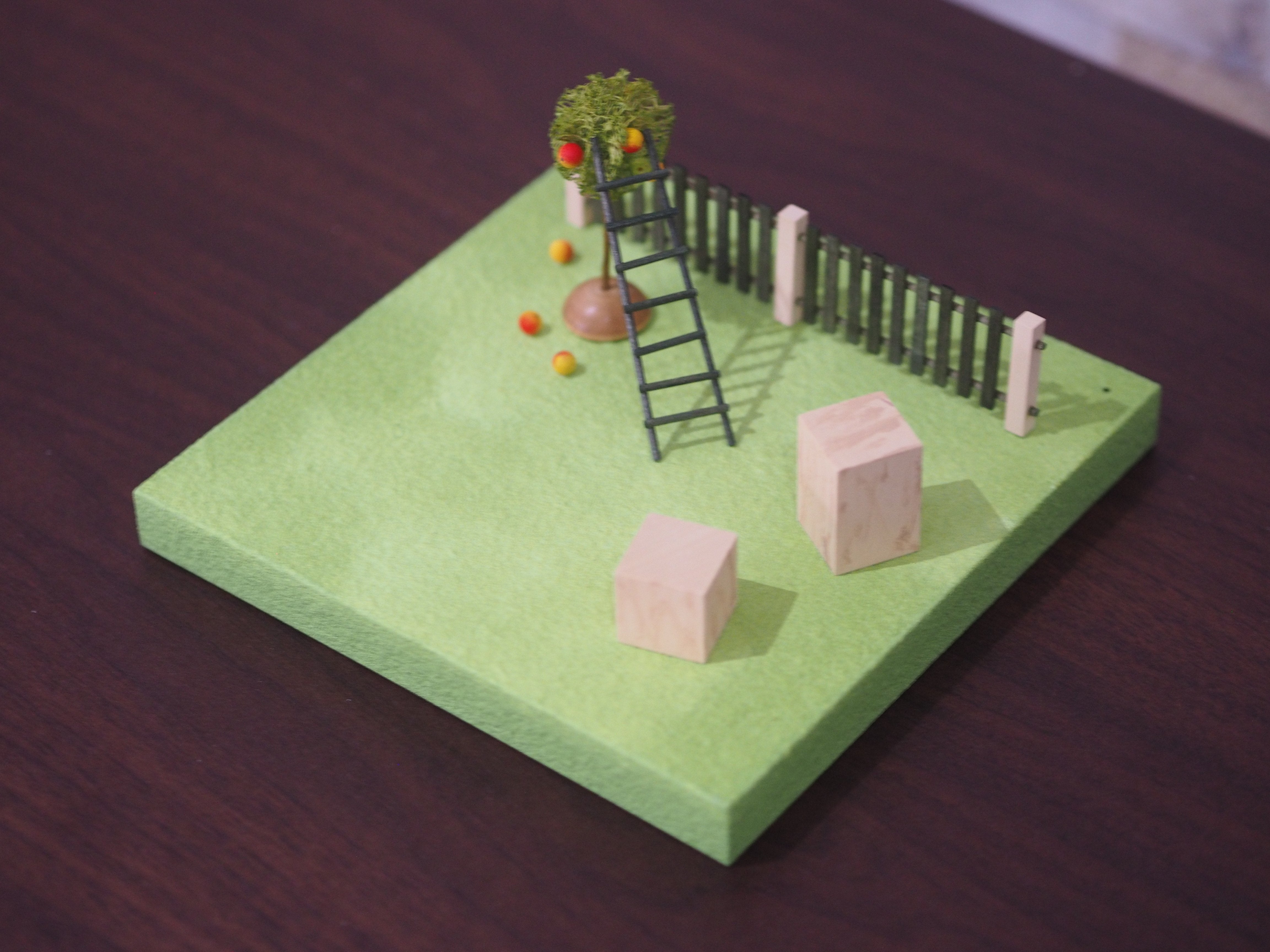 Figurine Stand - Apple Orchard